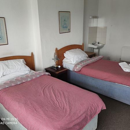 Sussex Lodge Guest House Slough Ngoại thất bức ảnh